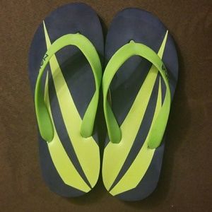 Nautica Brand Flip Flops